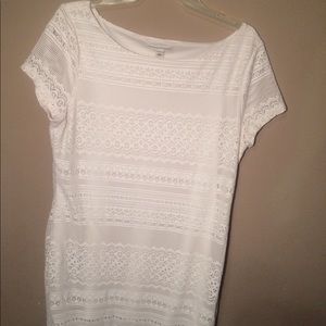 White knee length dress. Banana Republic